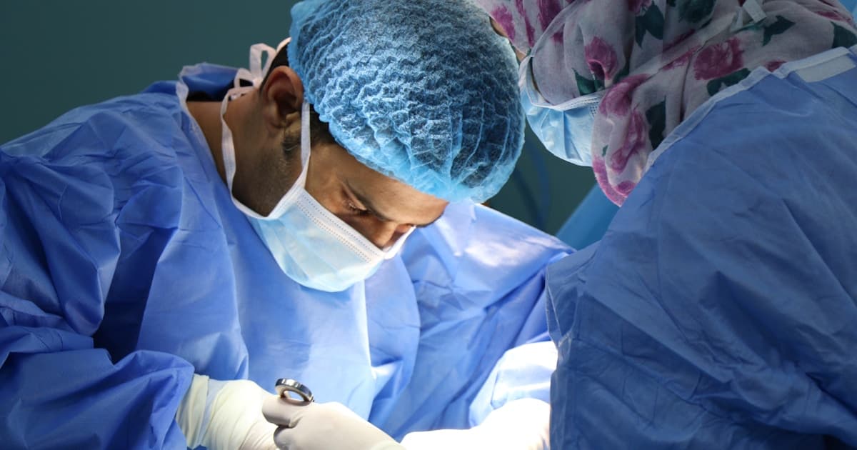Les 44 spécialités médicales en France : guide complet